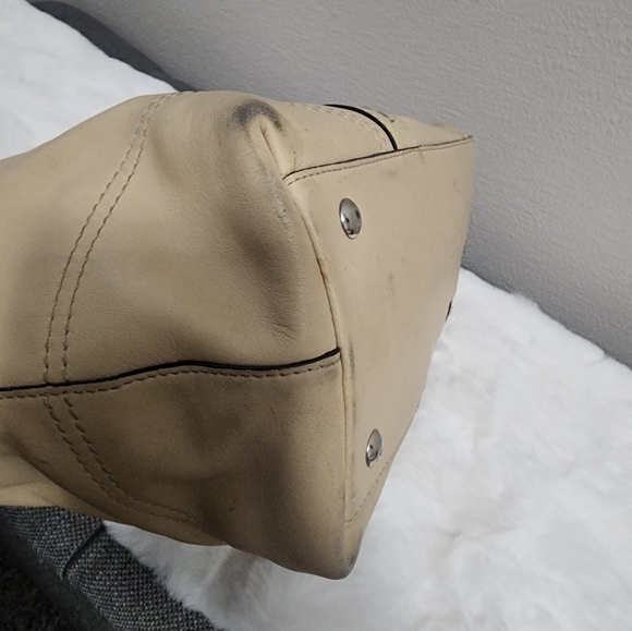 Coach 1941 Solid Leather Tote Bag - Picture 3 of 6